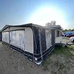 Przyczepy Kempingowe 6 Kitepl - Kite & Wind & Wing Campingplads Chałupy