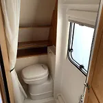 Campingplads Przyczepy Kempingowe 6 Kitepl - Kite & Wind & Wing Chałupy