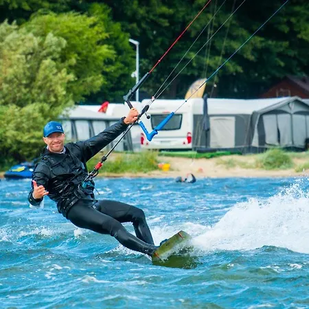 Przyczepy Kempingowe 6 Kitepl - Kite & Wind & Wing * Chałupy