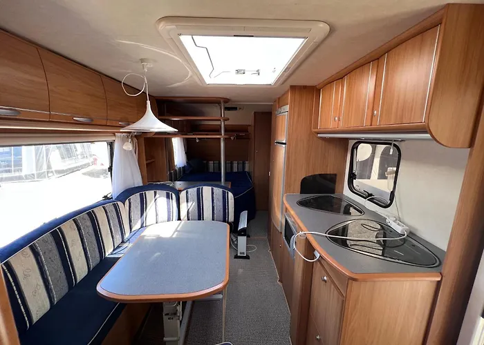 אתר קמפינג Przyczepy Kempingowe 6 Kitepl - Kite & Wind & Wing *